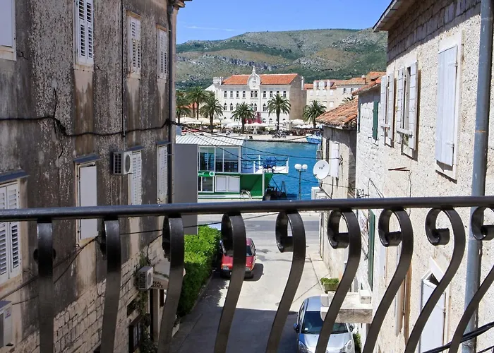 Kapar - Kairos Apartmán *